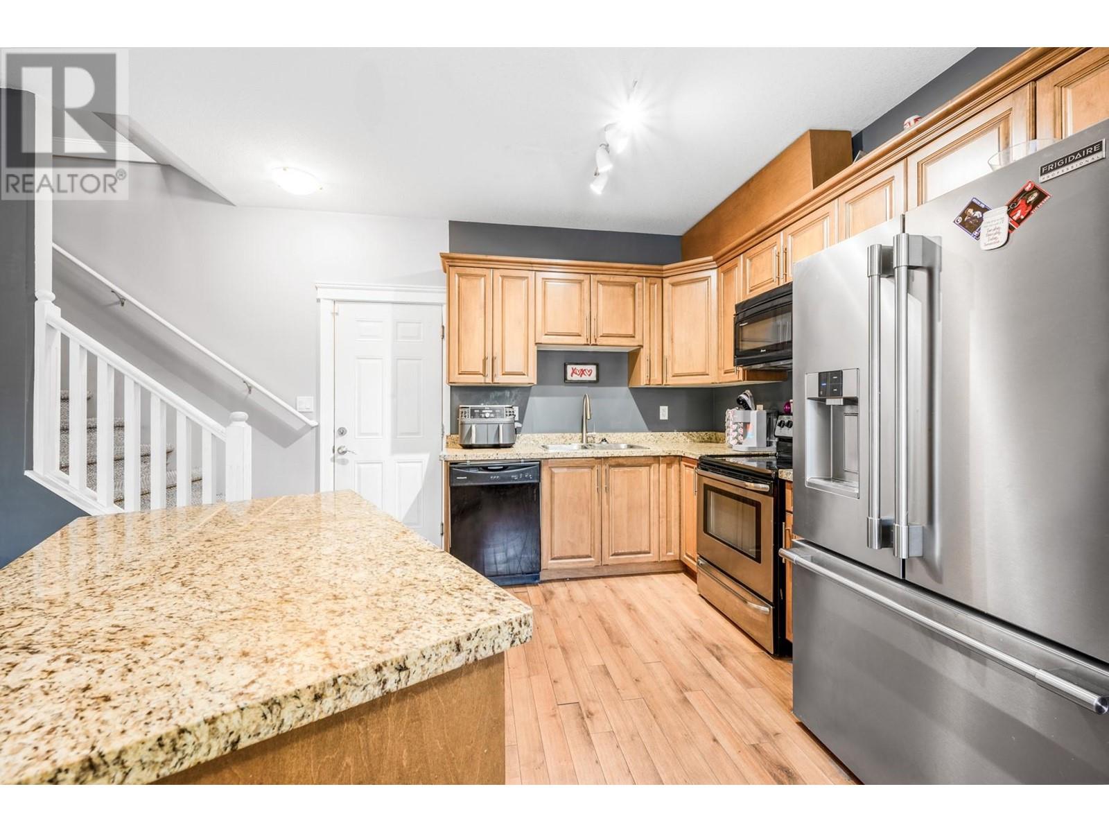 1096 Fairview Road Unit# 102, Penticton, British Columbia  V2A 5Z2 - Photo 11 - 10346932