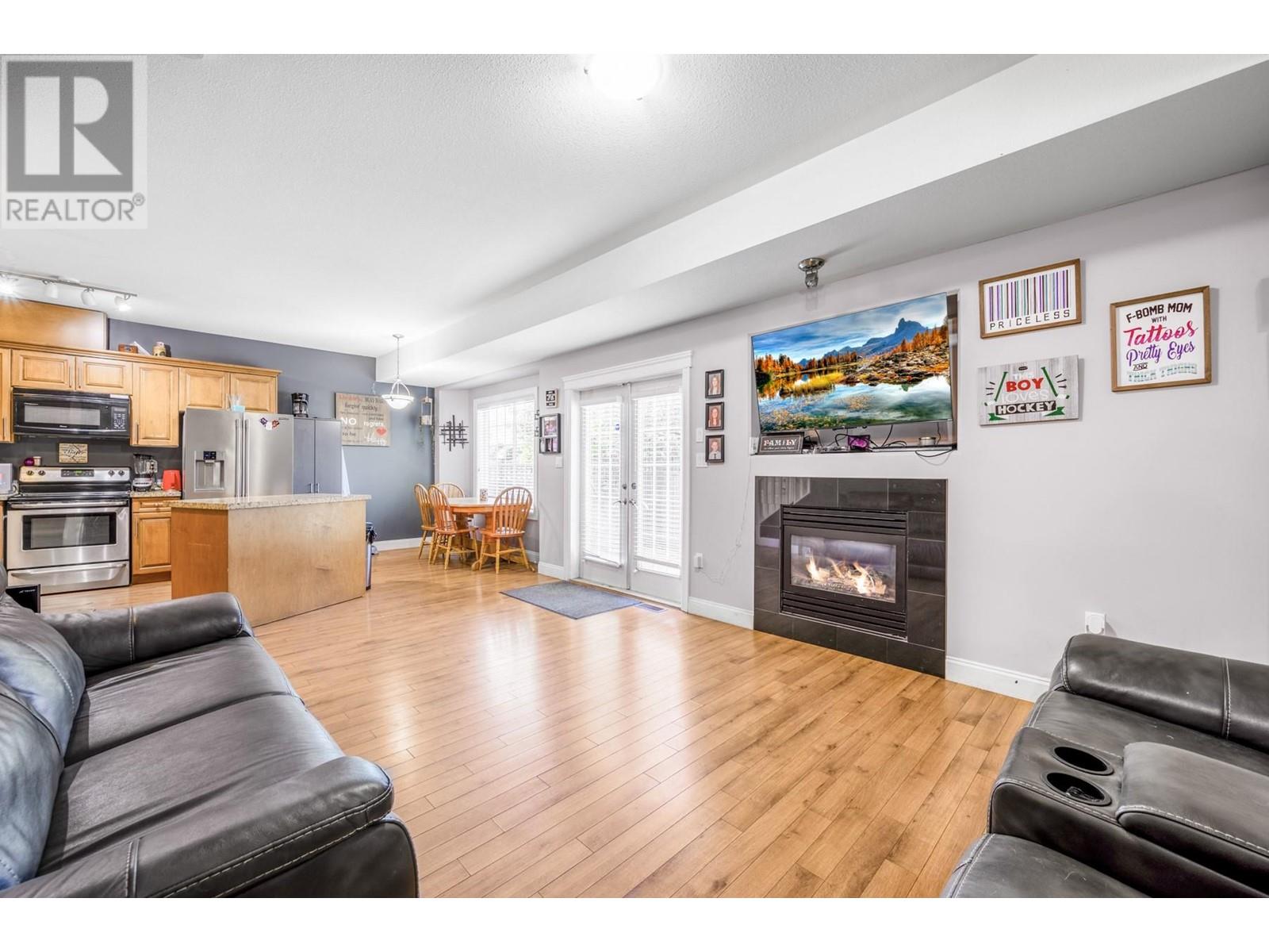 1096 Fairview Road Unit# 102, Penticton, British Columbia  V2A 5Z2 - Photo 5 - 10346932