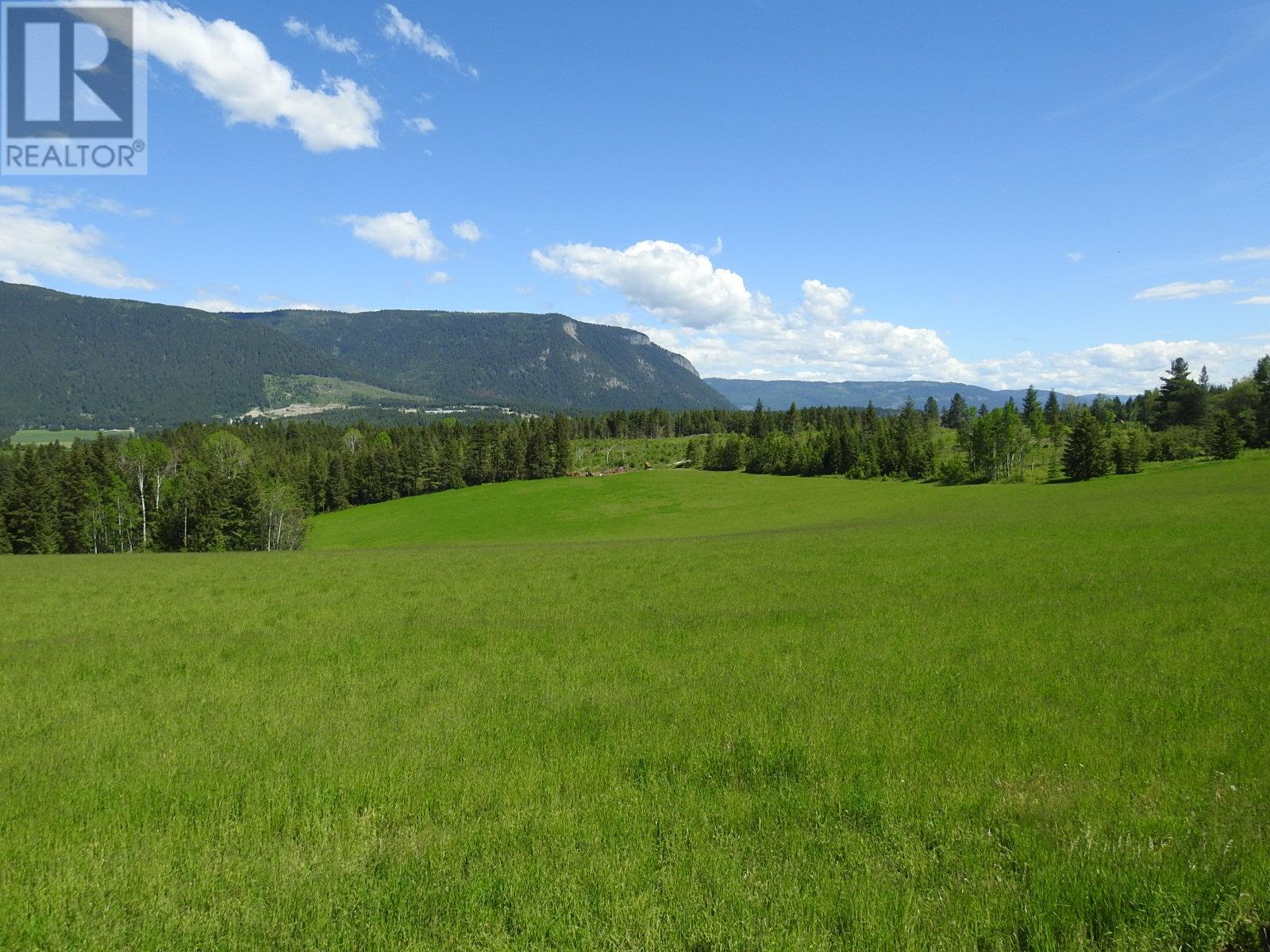 1144 Tappen Valley Road, Tappen, British Columbia  V0E 2X3 - Photo 1 - 10346363