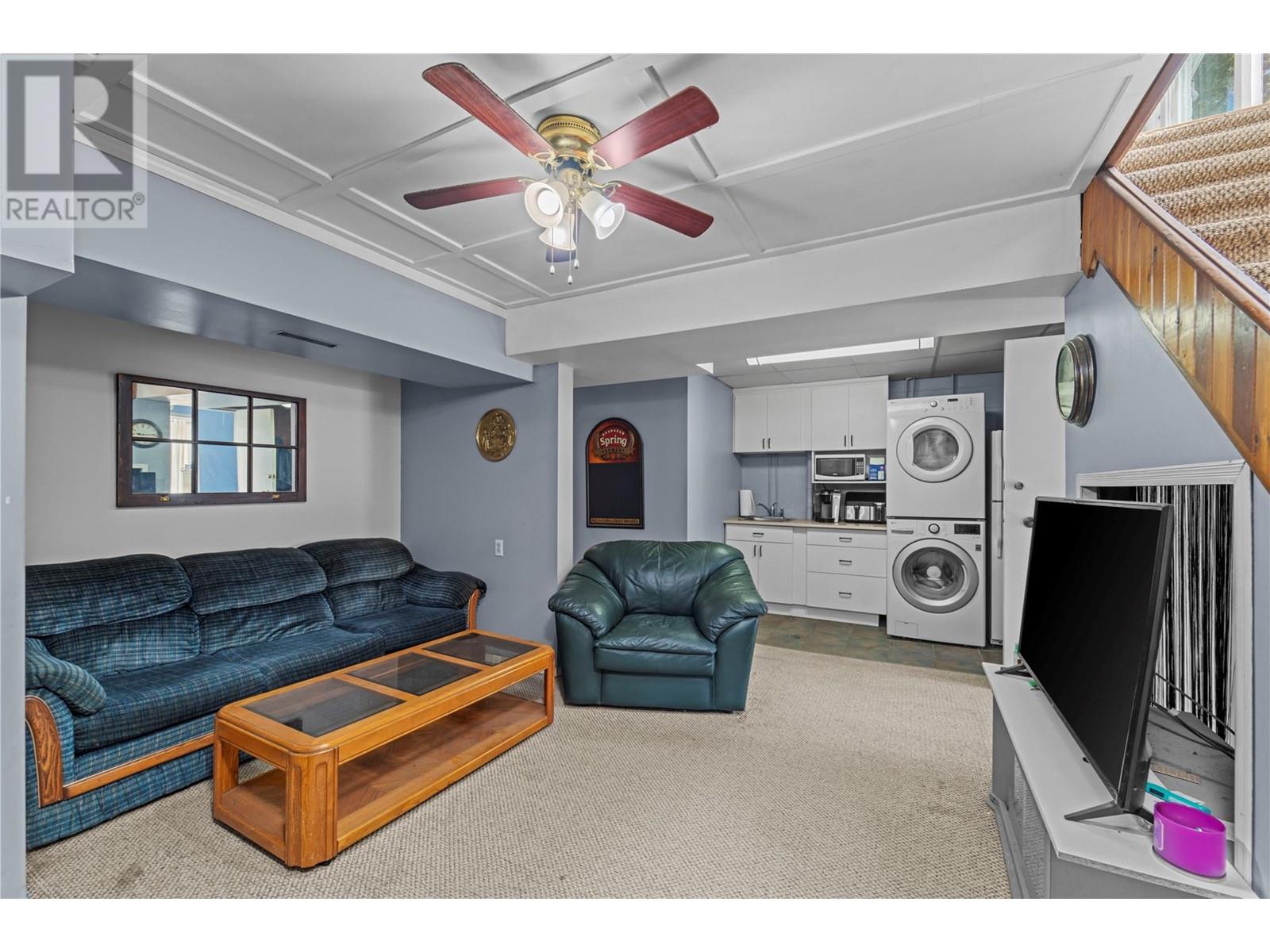 2348 Ojibway Road, Kamloops, British Columbia  V2H 1P1 - Photo 12 - 10346856