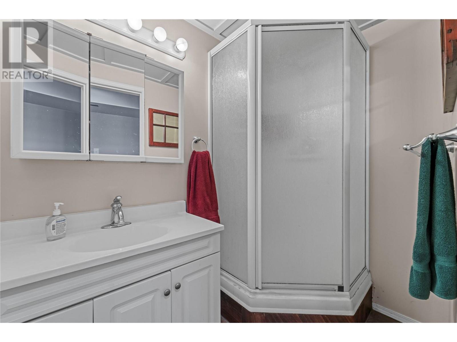 2348 Ojibway Road, Kamloops, British Columbia  V2H 1P1 - Photo 16 - 10346856