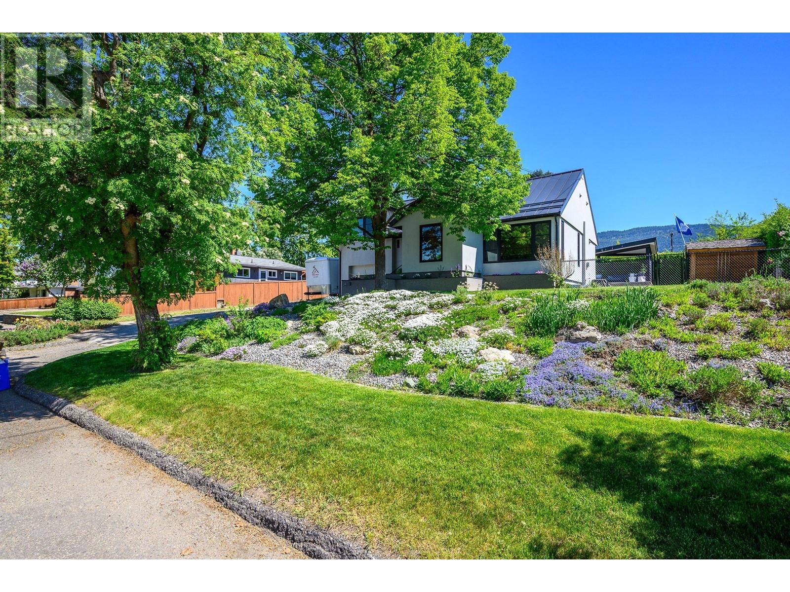 3403 20th Street, Vernon, British Columbia  V1T 4C6 - Photo 36 - 10346750