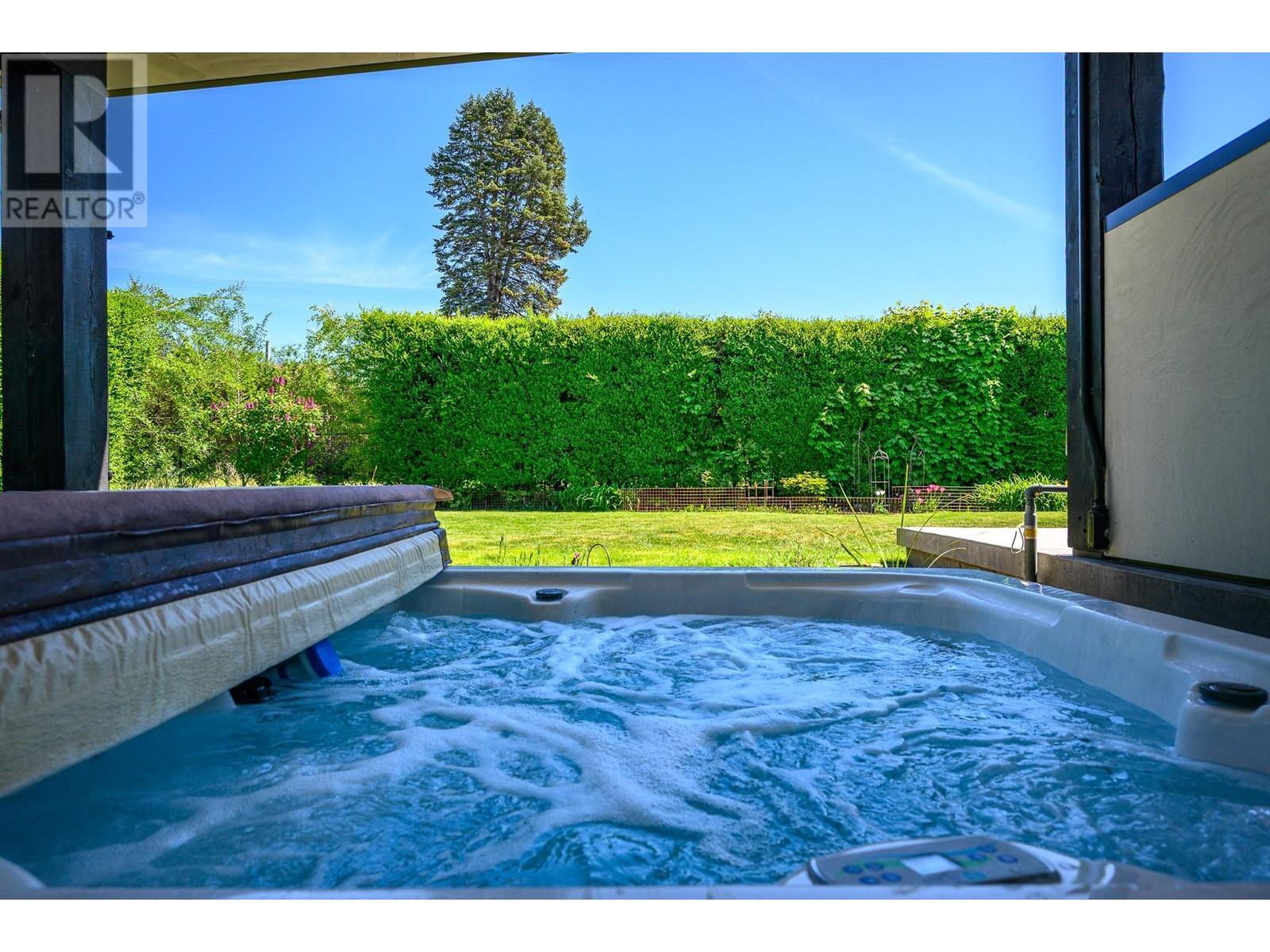 3403 20th Street, Vernon, British Columbia  V1T 4C6 - Photo 41 - 10346750