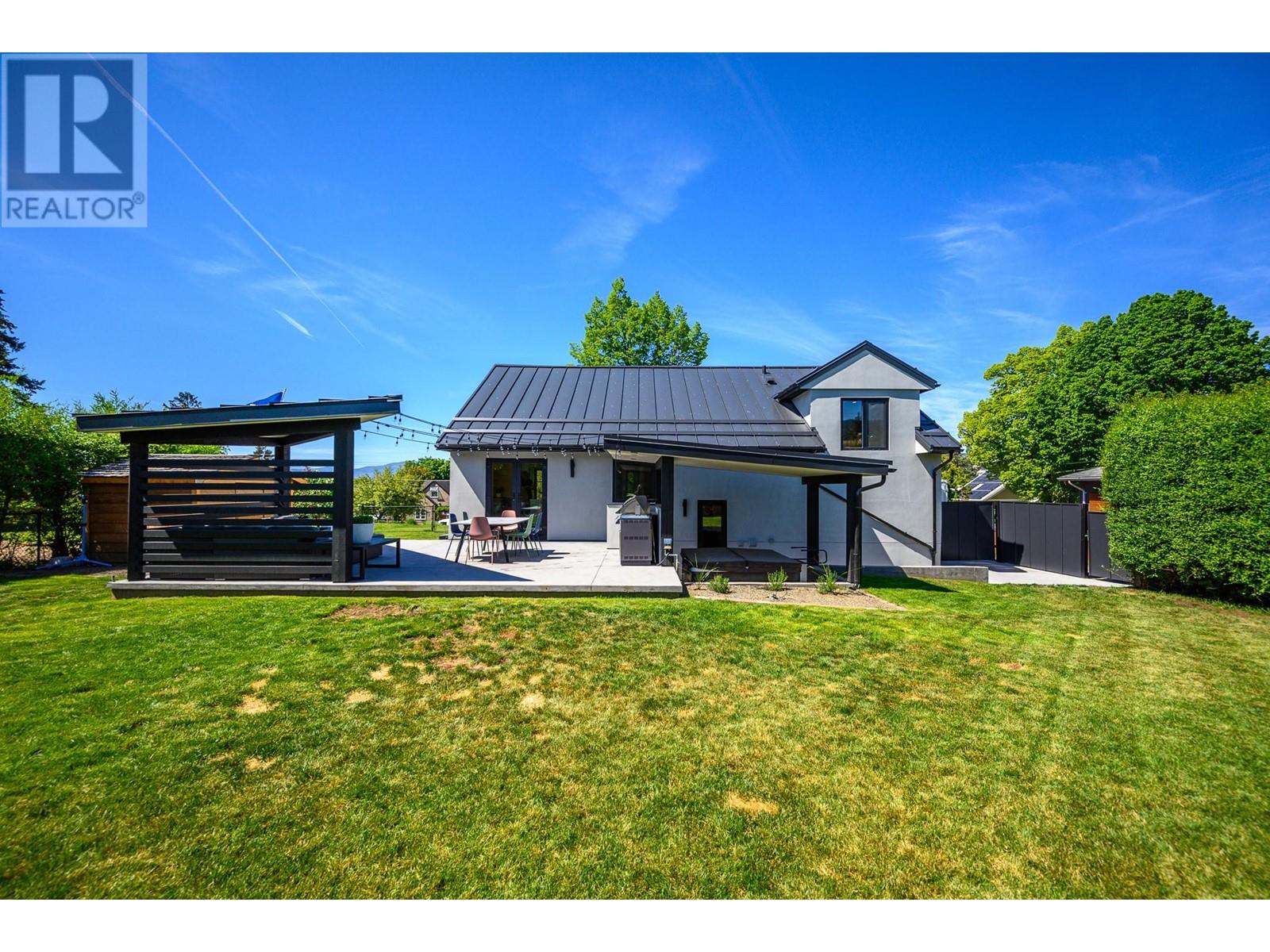3403 20th Street, Vernon, British Columbia  V1T 4C6 - Photo 47 - 10346750