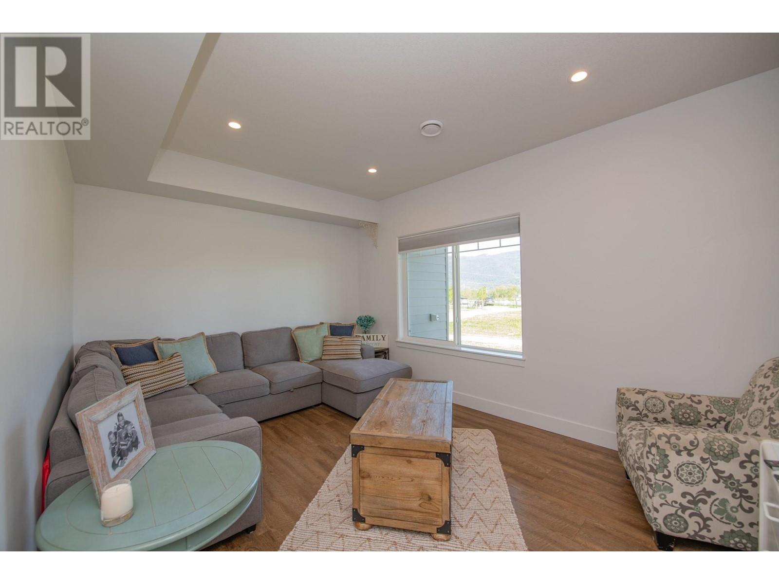 4160 Noble Road, Spallumcheen, British Columbia  V0E 1B4 - Photo 23 - 10346640