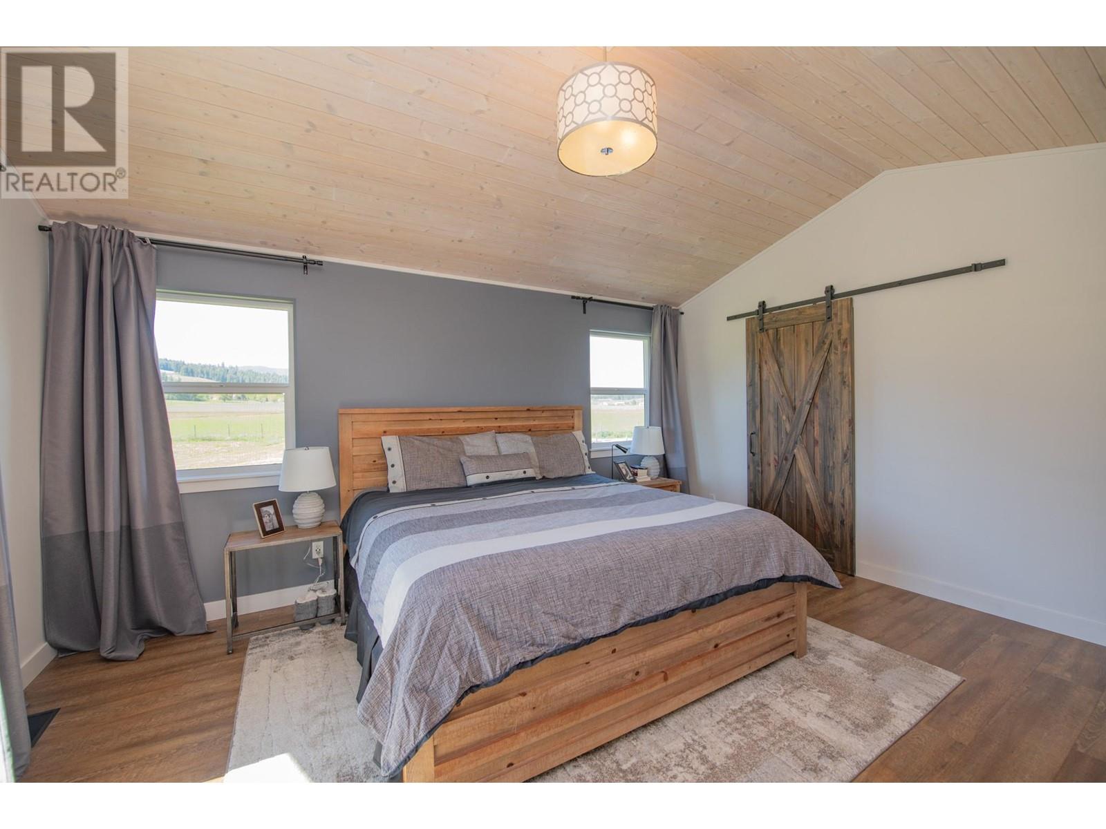 4160 Noble Road, Spallumcheen, British Columbia  V0E 1B4 - Photo 30 - 10346640