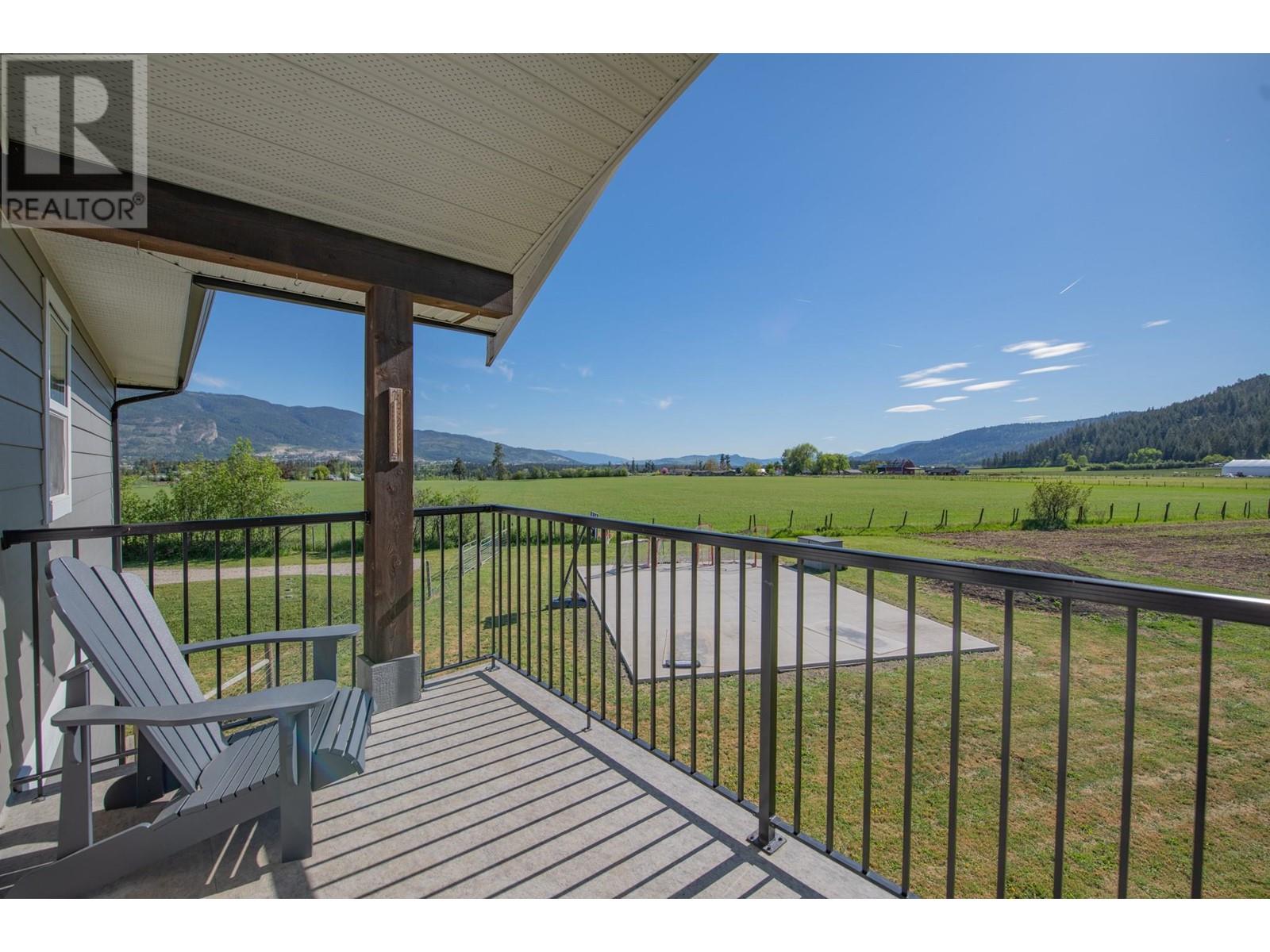 4160 Noble Road, Spallumcheen, British Columbia  V0E 1B4 - Photo 34 - 10346640