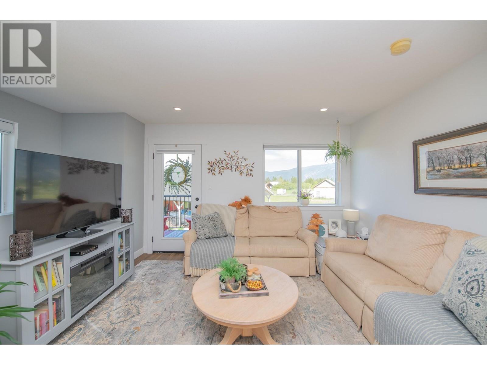 4160 Noble Road, Spallumcheen, British Columbia  V0E 1B4 - Photo 45 - 10346640