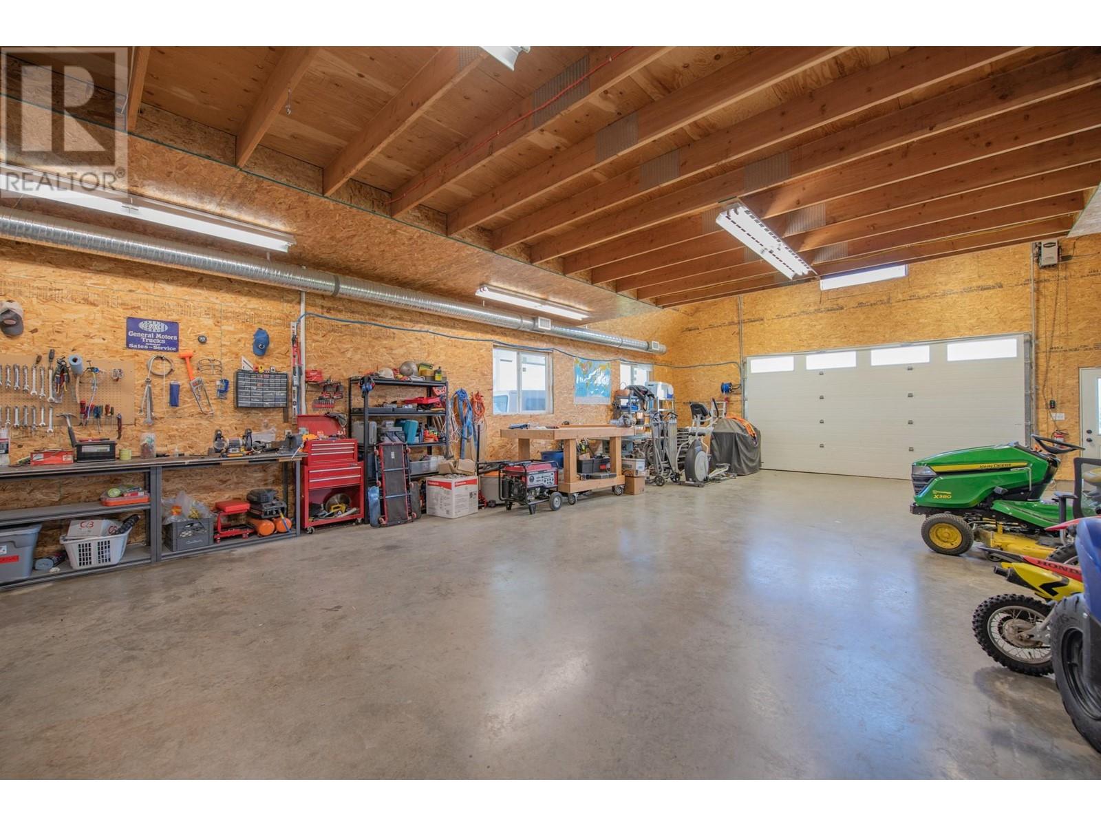 4160 Noble Road, Spallumcheen, British Columbia  V0E 1B4 - Photo 55 - 10346640