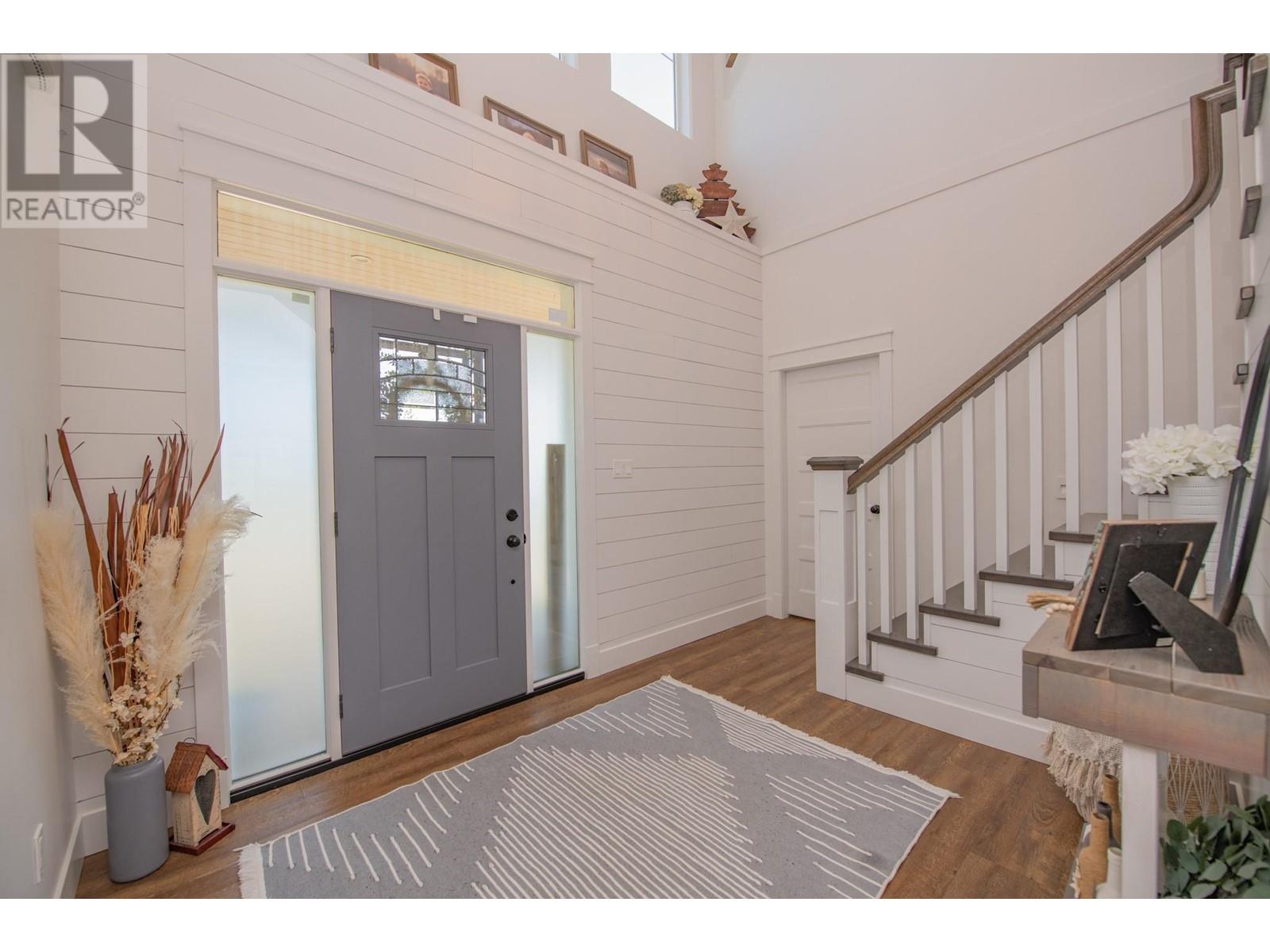 4160 Noble Road, Spallumcheen, British Columbia  V0E 1B4 - Photo 7 - 10346640