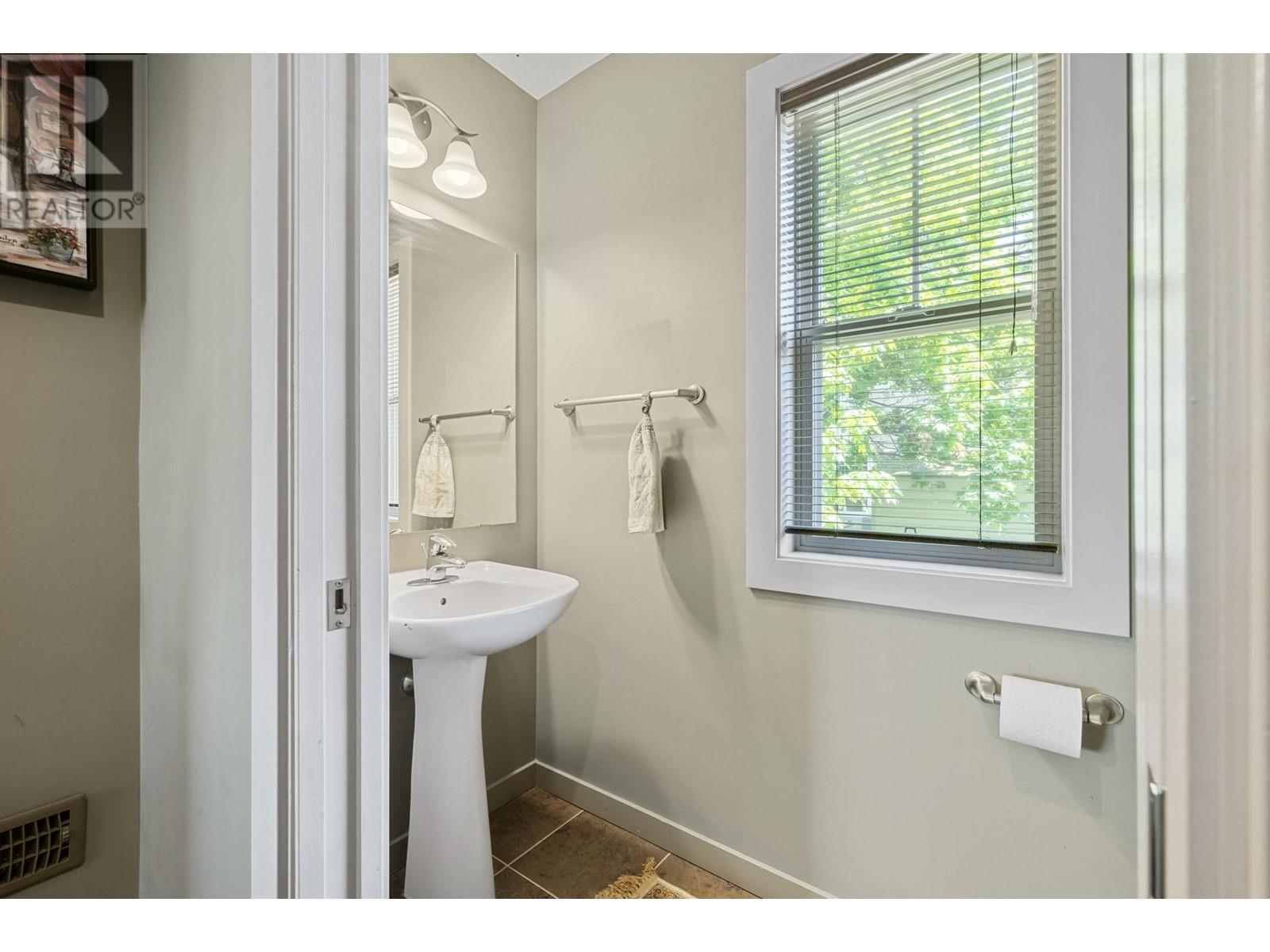 146 Mccurdy Road Unit# 2, Kelowna, British Columbia  V1X 8B1 - Photo 7 - 10346579