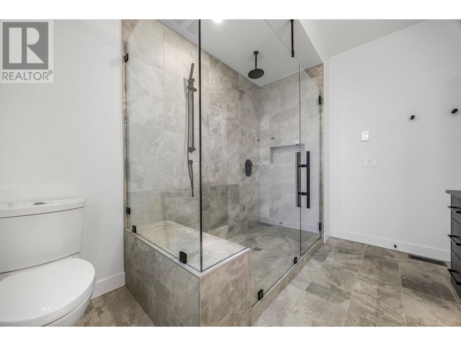 6012 Princess Street, Peachland, British Columbia  V0H 1X7 - Photo 22 - 10347118