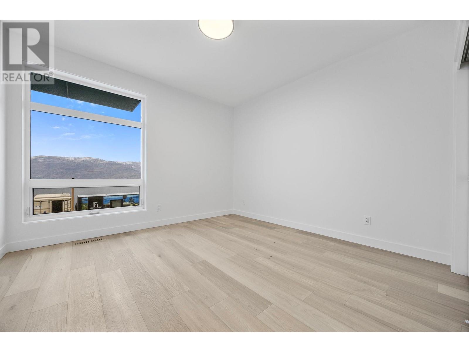 6012 Princess Street, Peachland, British Columbia  V0H 1X7 - Photo 33 - 10347118