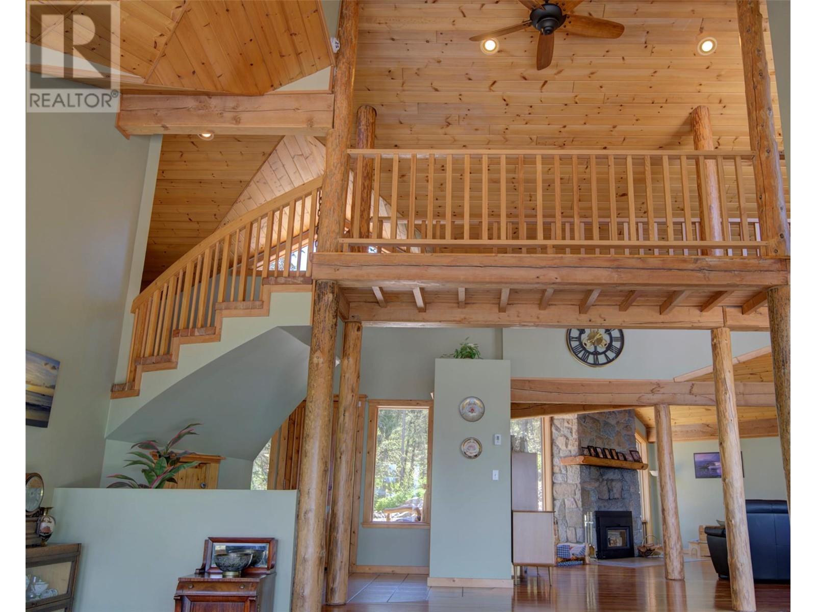 9260 Chinook Road, Vernon, British Columbia  V1H 1K3 - Photo 14 - 10346519