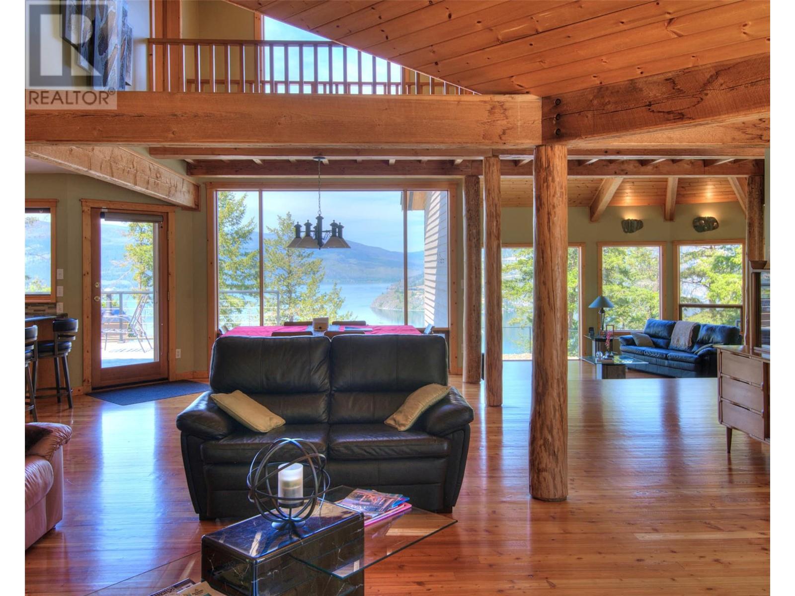 9260 Chinook Road, Vernon, British Columbia  V1H 1K3 - Photo 18 - 10346519