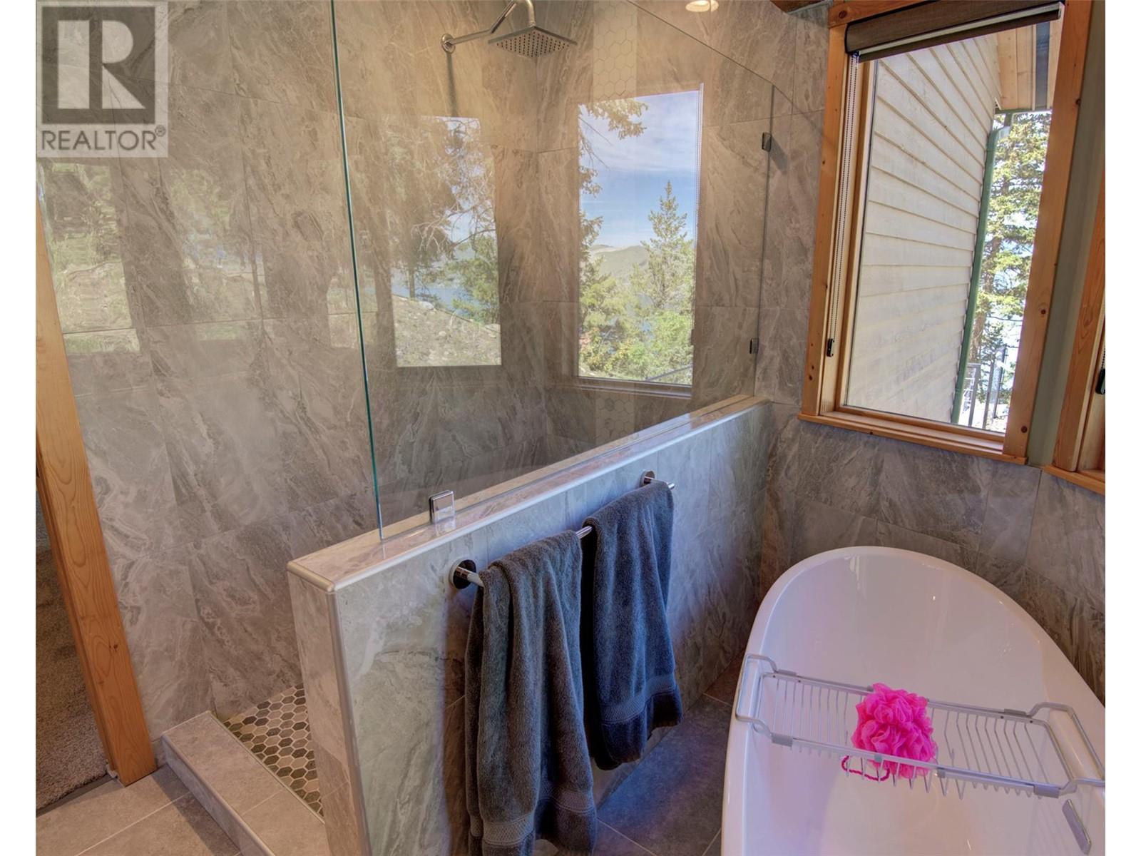 9260 Chinook Road, Vernon, British Columbia  V1H 1K3 - Photo 40 - 10346519