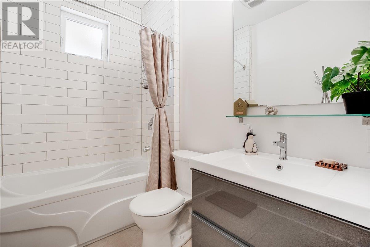 2430 Perrier Lane, Nelson, British Columbia  V1L 7C3 - Photo 33 - 10345903
