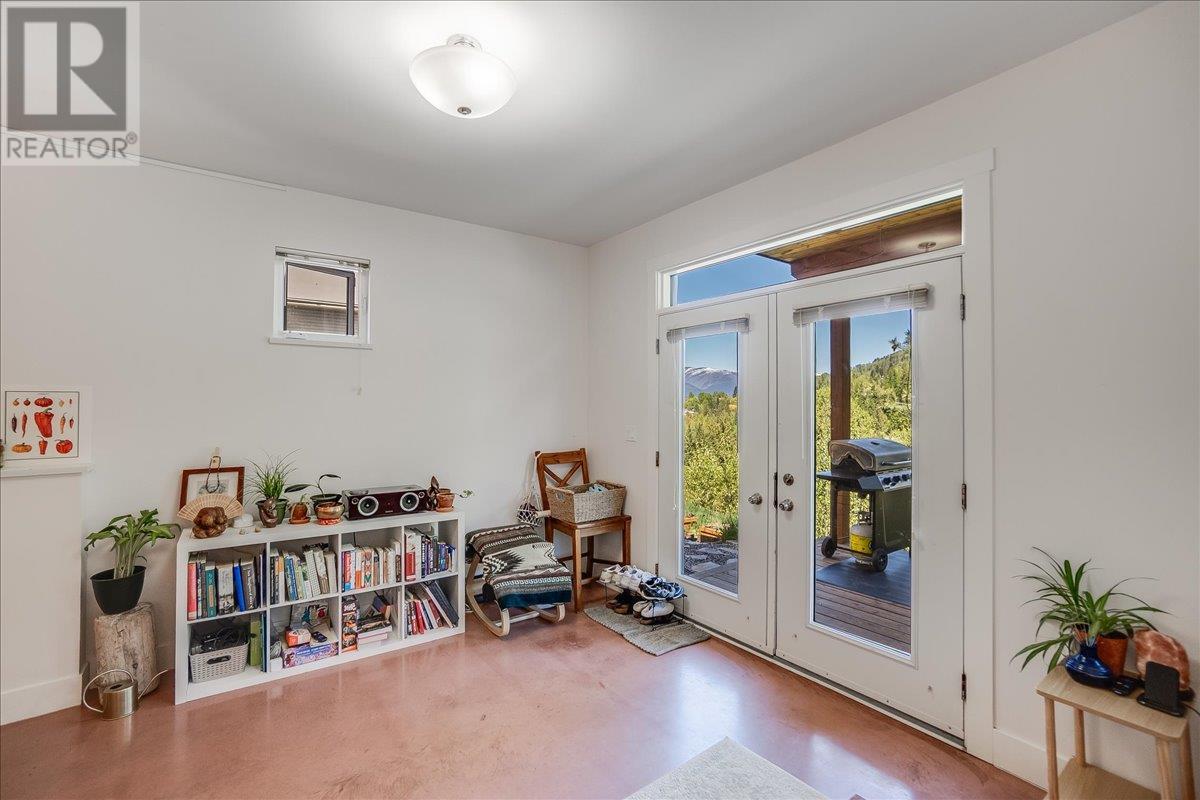 2430 Perrier Lane, Nelson, British Columbia  V1L 7C3 - Photo 38 - 10345903