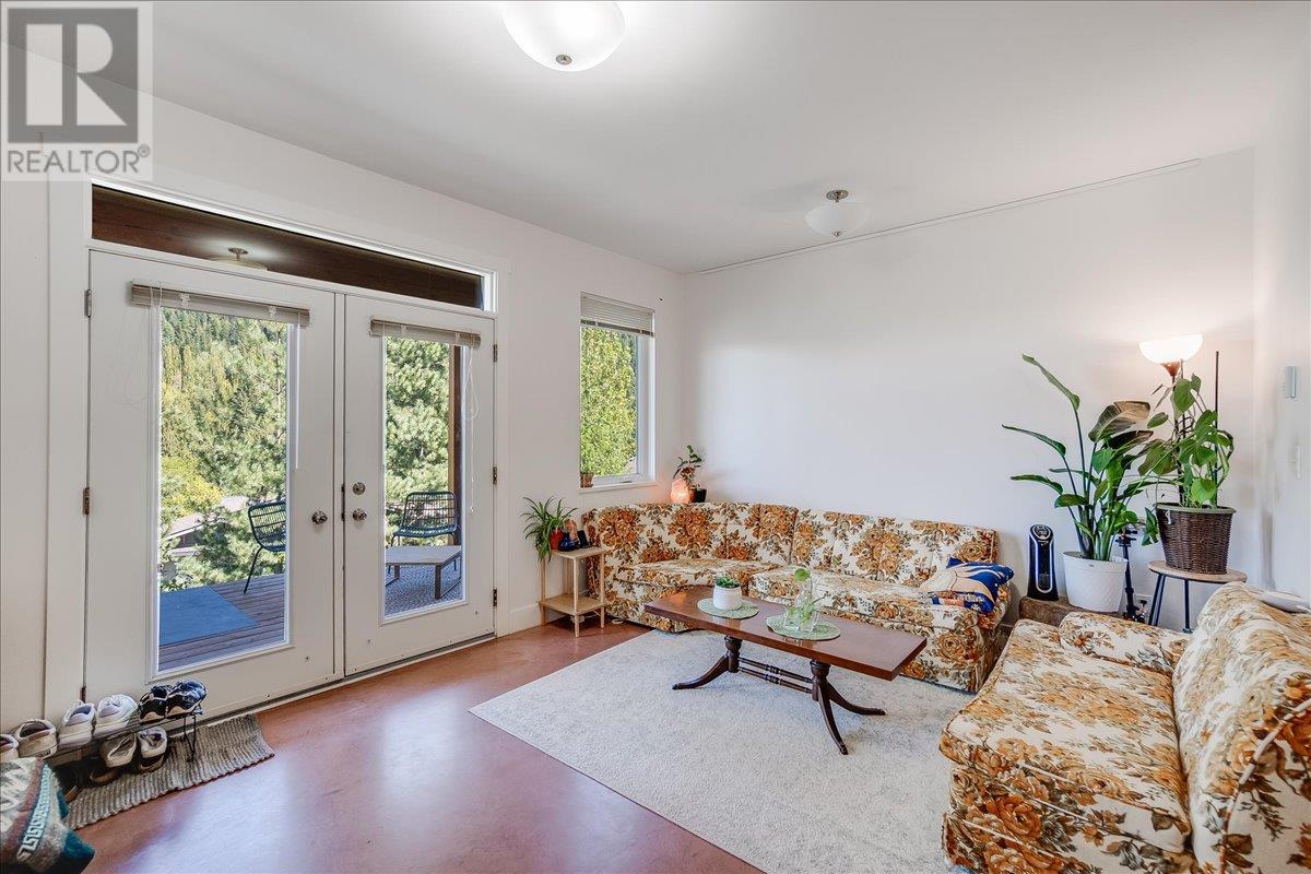 2430 Perrier Lane, Nelson, British Columbia  V1L 7C3 - Photo 39 - 10345903