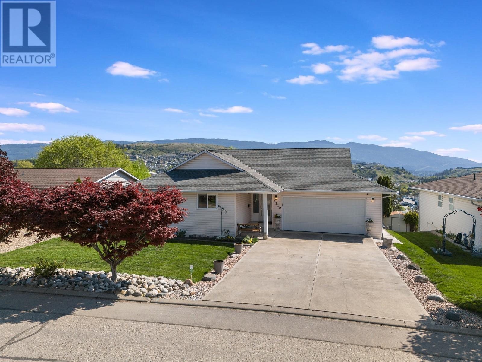 2110 21 Avenue, Vernon, British Columbia  V1T 8H6 - Photo 1 - 10345065