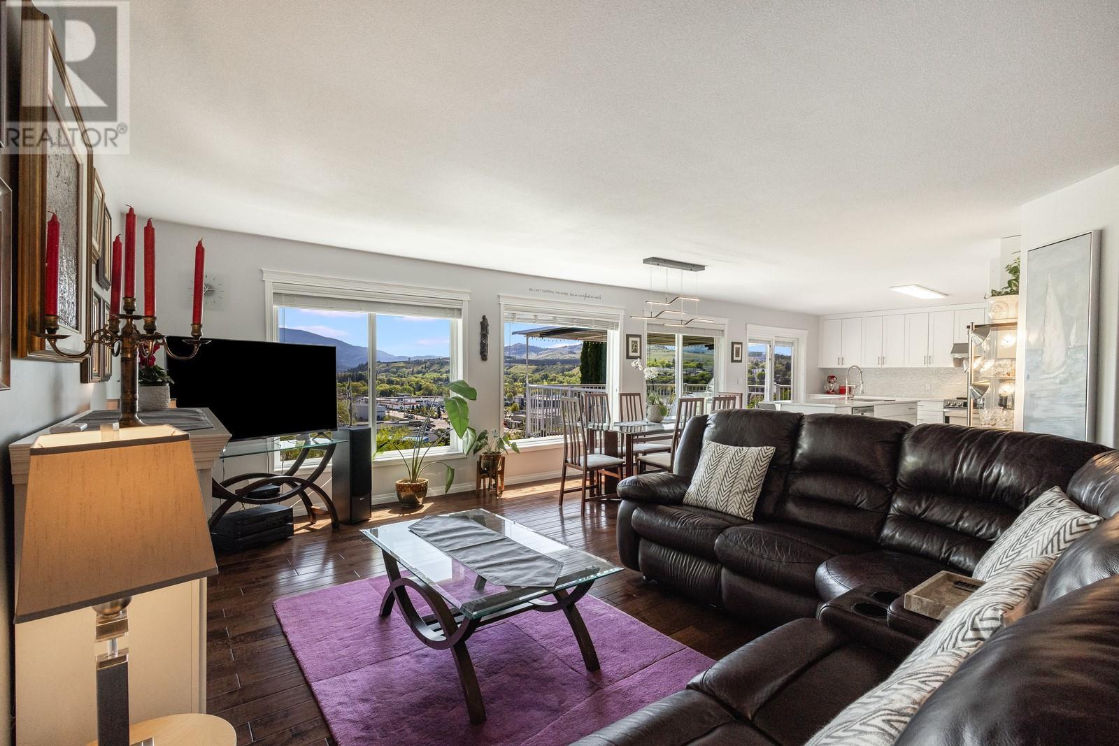 2110 21 Avenue, Vernon, British Columbia  V1T 8H6 - Photo 15 - 10345065