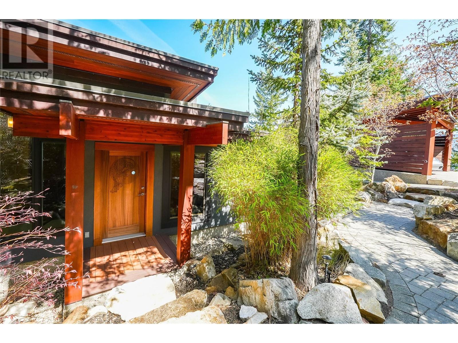 285 Kootenay Lake Road, Procter, British Columbia  V1L 0B6 - Photo 11 - 10346665