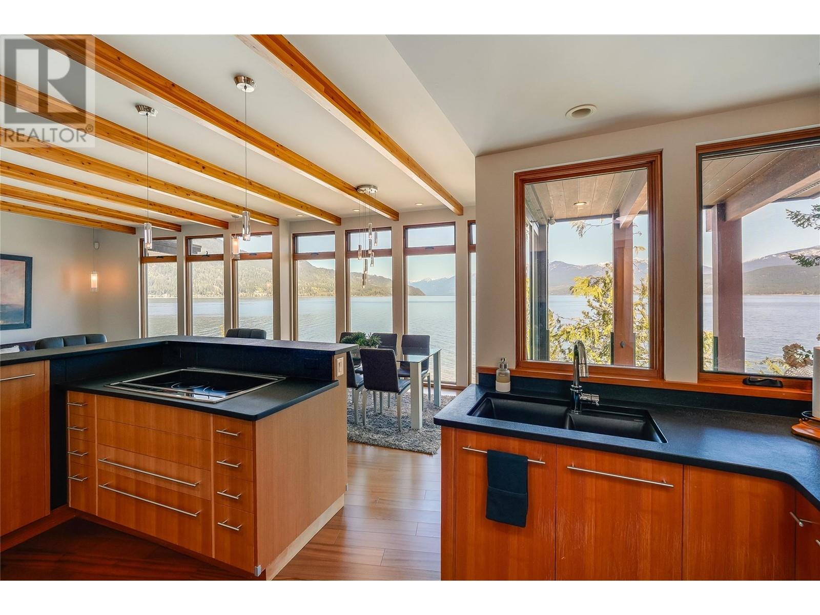 285 Kootenay Lake Road, Procter, British Columbia  V1L 0B6 - Photo 18 - 10346665