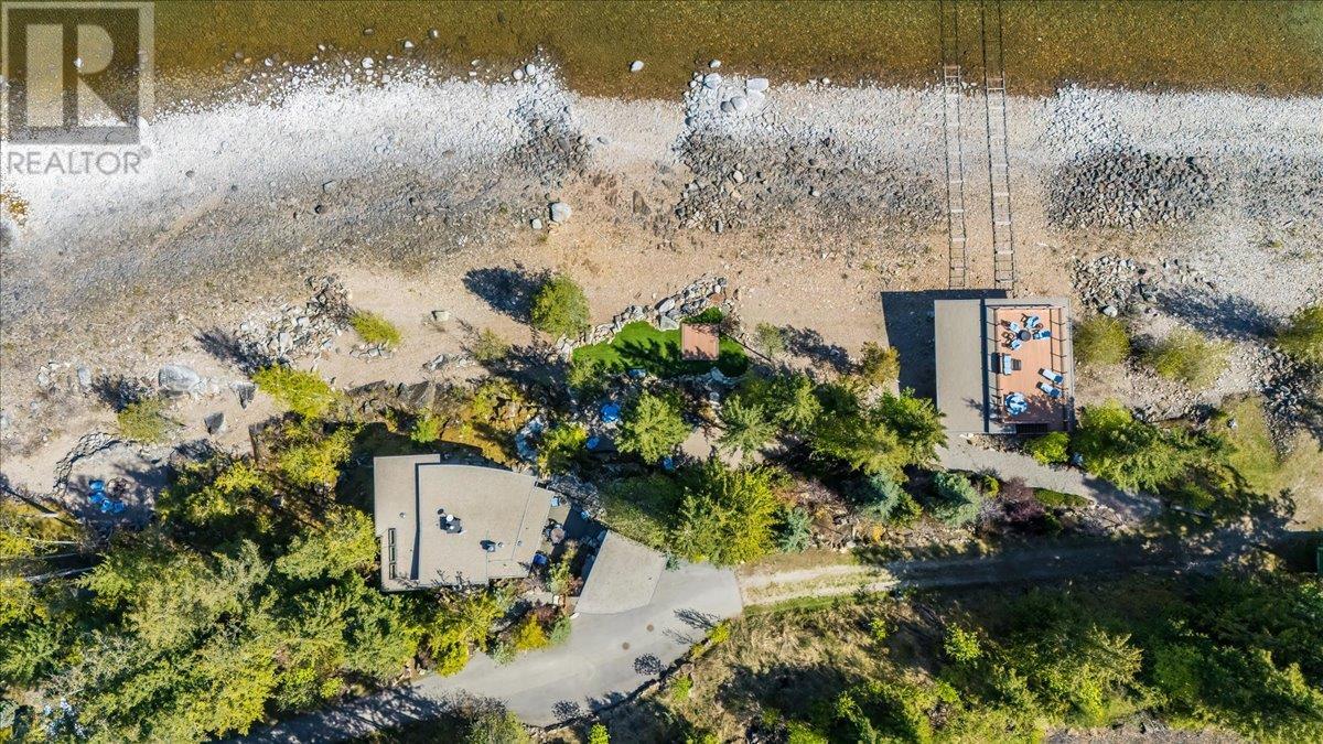 285 Kootenay Lake Road, Procter, British Columbia  V1L 0B6 - Photo 7 - 10346665