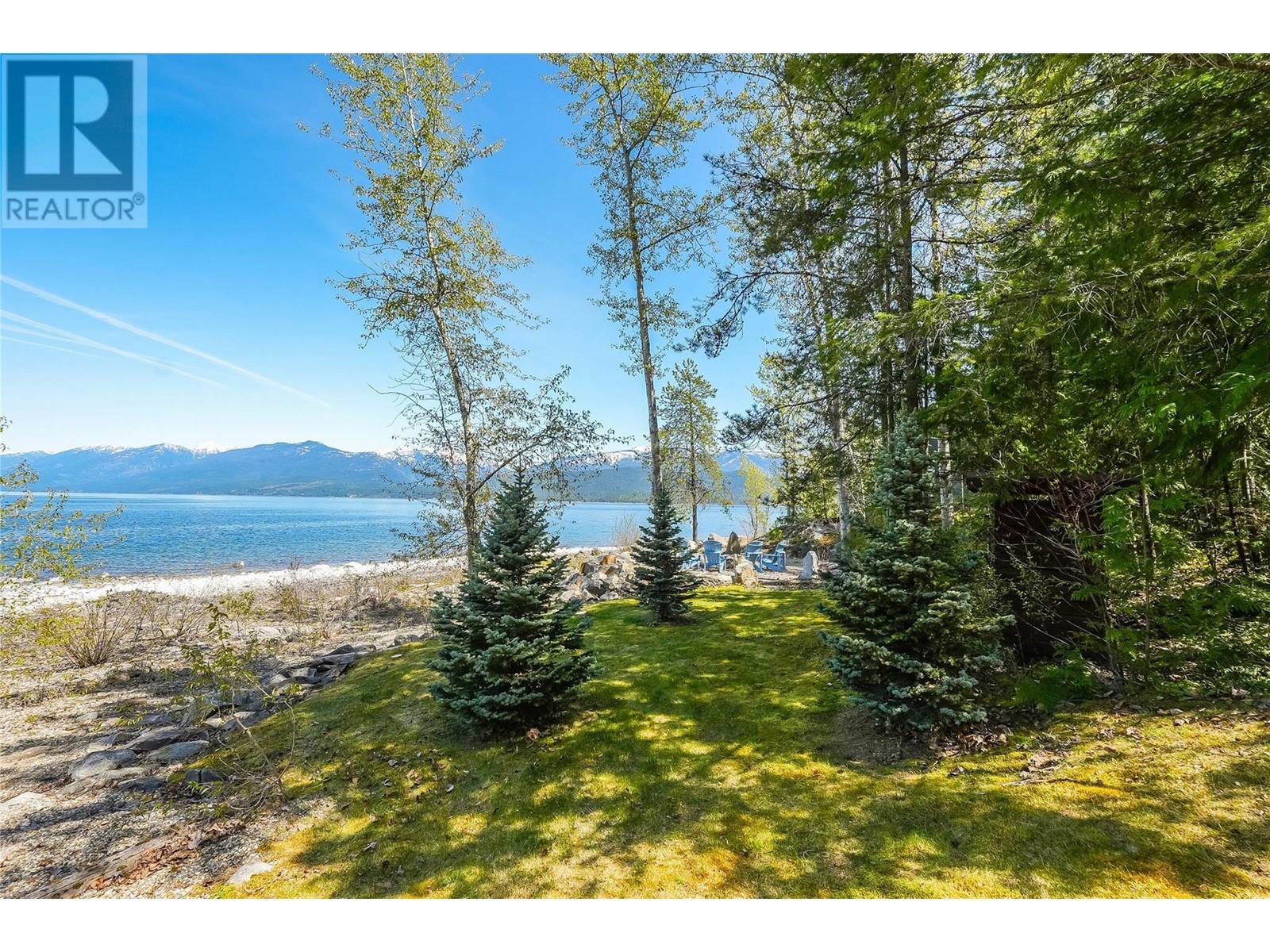 271 Kootenay Lake Road, Procter, British Columbia  V1L 0B6 - Photo 11 - 10346661