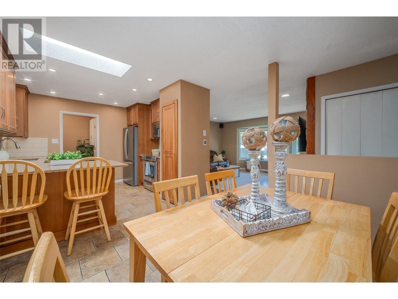 430 Pine Road, Kelowna, British Columbia  V1X 4L8 - Photo 12 - 10345552