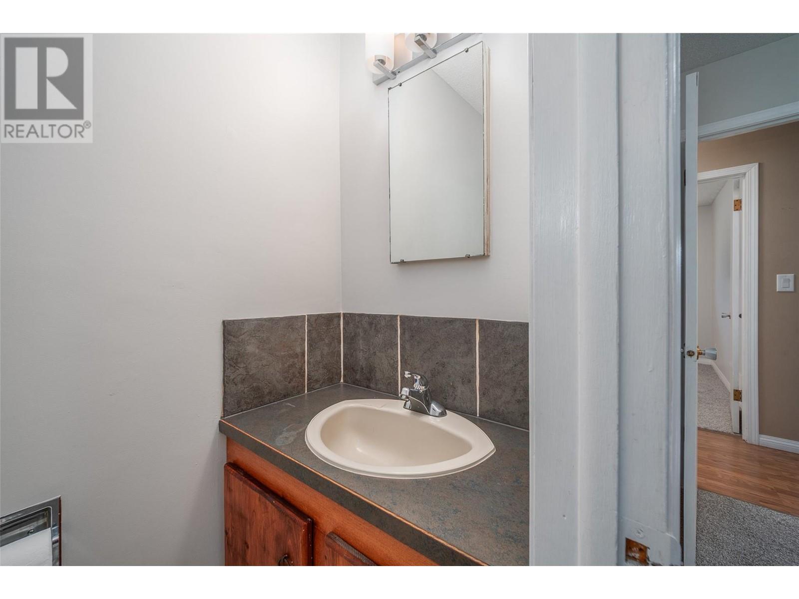 430 Pine Road, Kelowna, British Columbia  V1X 4L8 - Photo 27 - 10345552