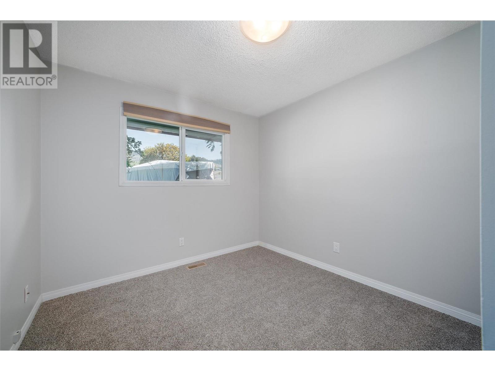 430 Pine Road, Kelowna, British Columbia  V1X 4L8 - Photo 29 - 10345552