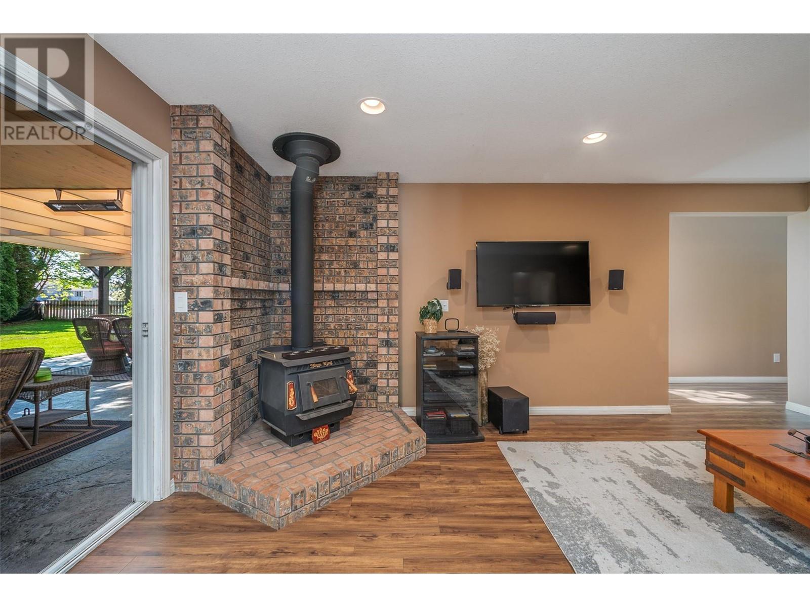 430 Pine Road, Kelowna, British Columbia  V1X 4L8 - Photo 39 - 10345552