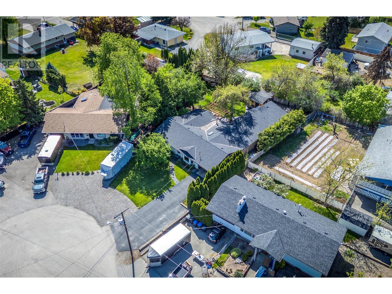 430 Pine Road, Kelowna, British Columbia  V1X 4L8 - Photo 4 - 10345552