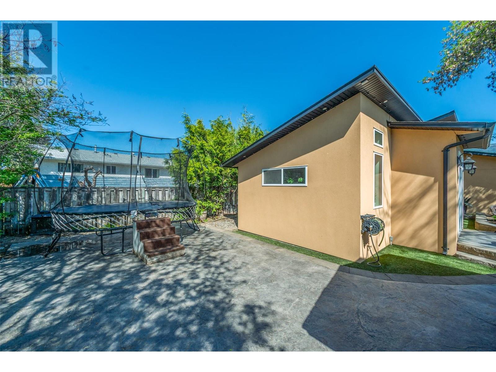 430 Pine Road, Kelowna, British Columbia  V1X 4L8 - Photo 64 - 10345552