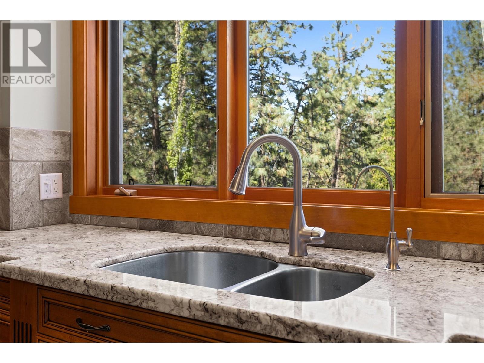 4150 Seddon Road, Kelowna, British Columbia  V1W 4C9 - Photo 27 - 10346902