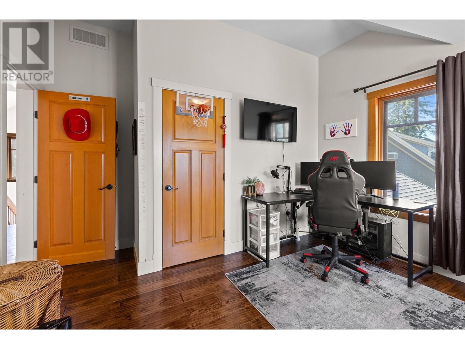 4150 Seddon Road, Kelowna, British Columbia  V1W 4C9 - Photo 62 - 10346902