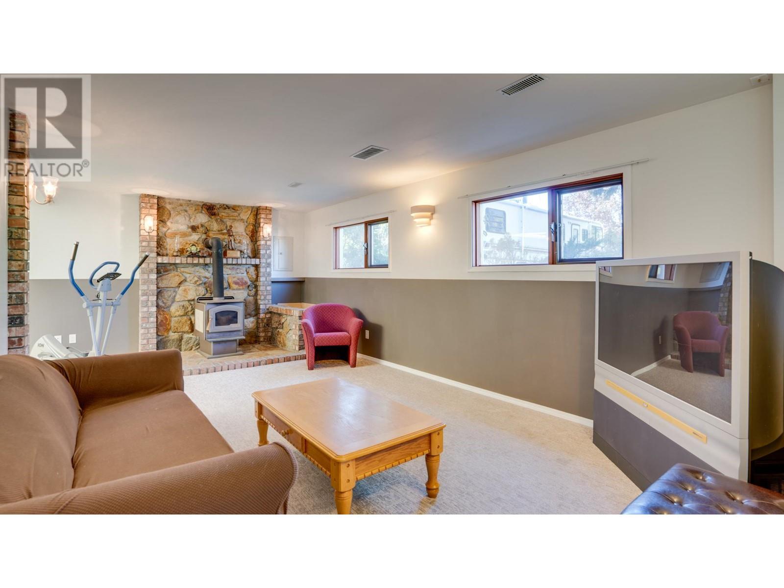 3419 Larch Drive, Armstrong, British Columbia  V0E 1B8 - Photo 46 - 10347090