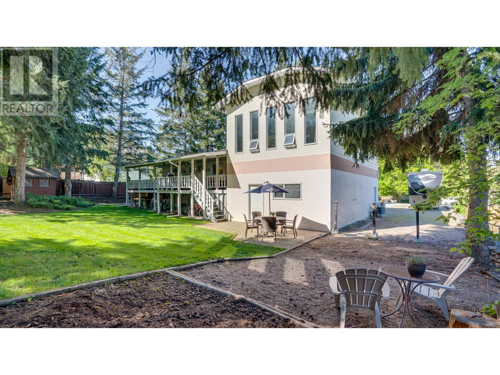 3419 Larch Drive, Armstrong, British Columbia  V0E 1B8 - Photo 8 - 10347090