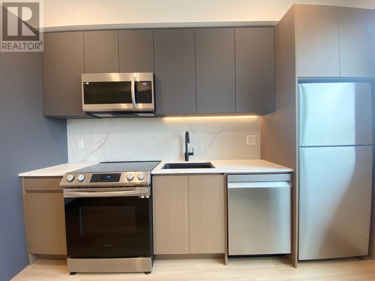 720 Klo Road Unit# 416, Kelowna, British Columbia  V1Y 0M9 - Photo 4 - 10346229