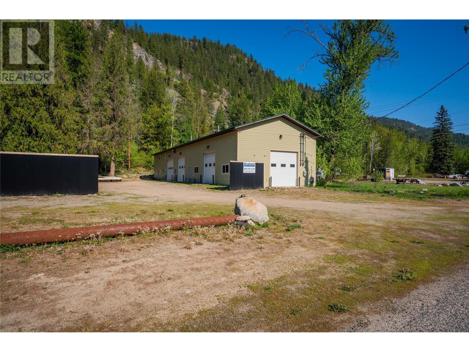 1788 Sandner Frontage Road, Christina Lake, British Columbia  V0H 1E3 - Photo 1 - 10346865