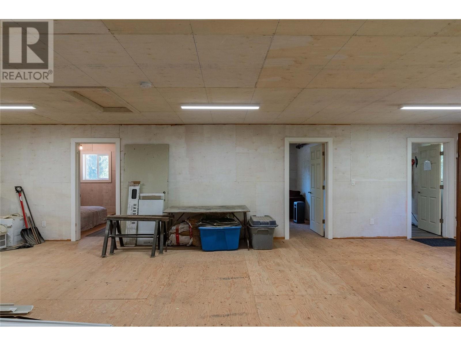 1788 Sandner Frontage Road, Christina Lake, British Columbia  V0H 1E3 - Photo 14 - 10346865