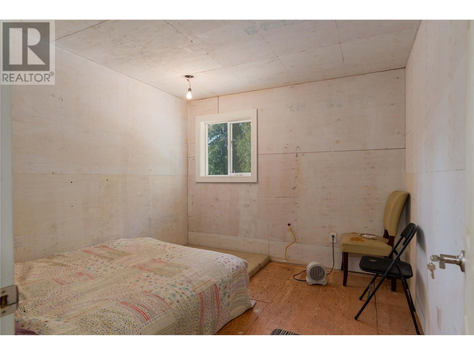 1788 Sandner Frontage Road, Christina Lake, British Columbia  V0H 1E3 - Photo 19 - 10346865