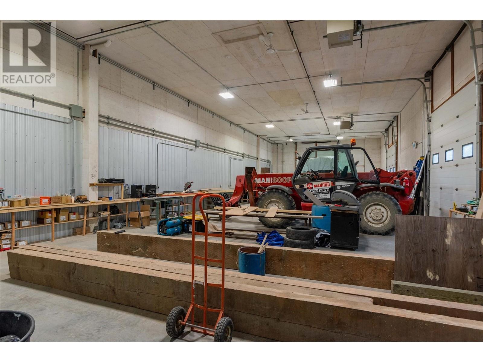 1788 Sandner Frontage Road, Christina Lake, British Columbia  V0H 1E3 - Photo 3 - 10346865