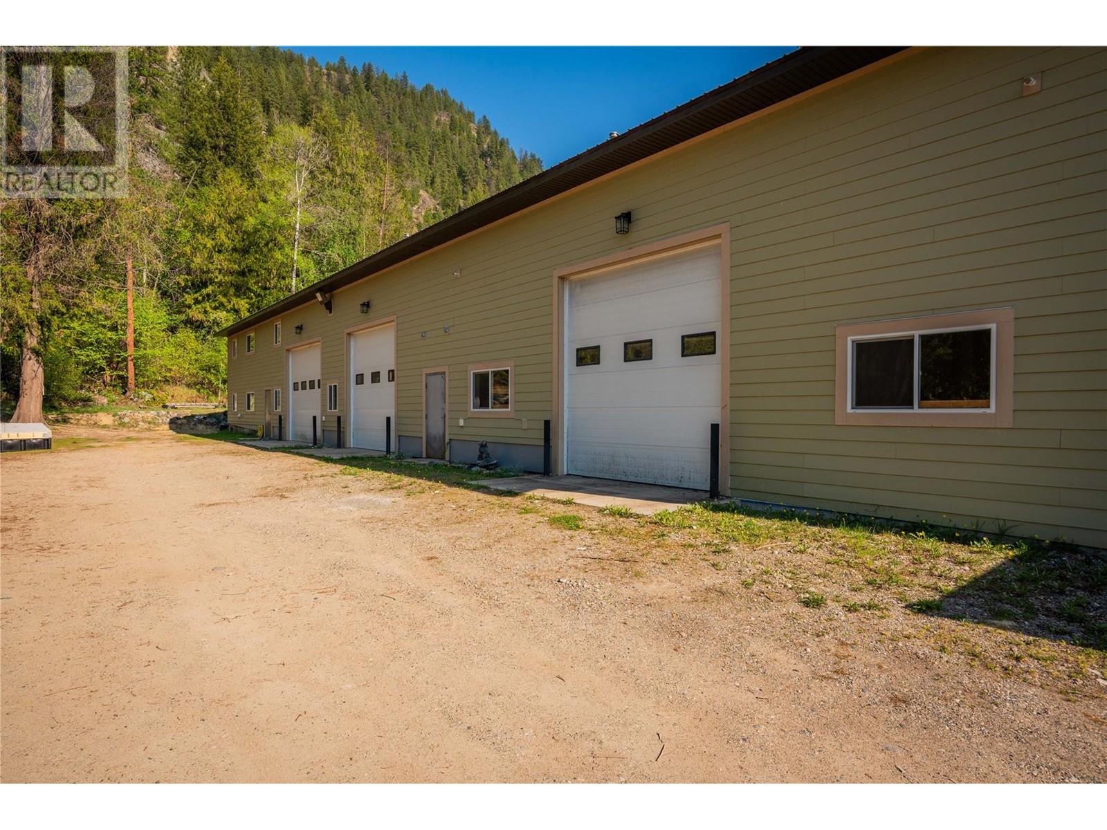 1788 Sandner Frontage Road, Christina Lake, British Columbia  V0H 1E3 - Photo 34 - 10346865