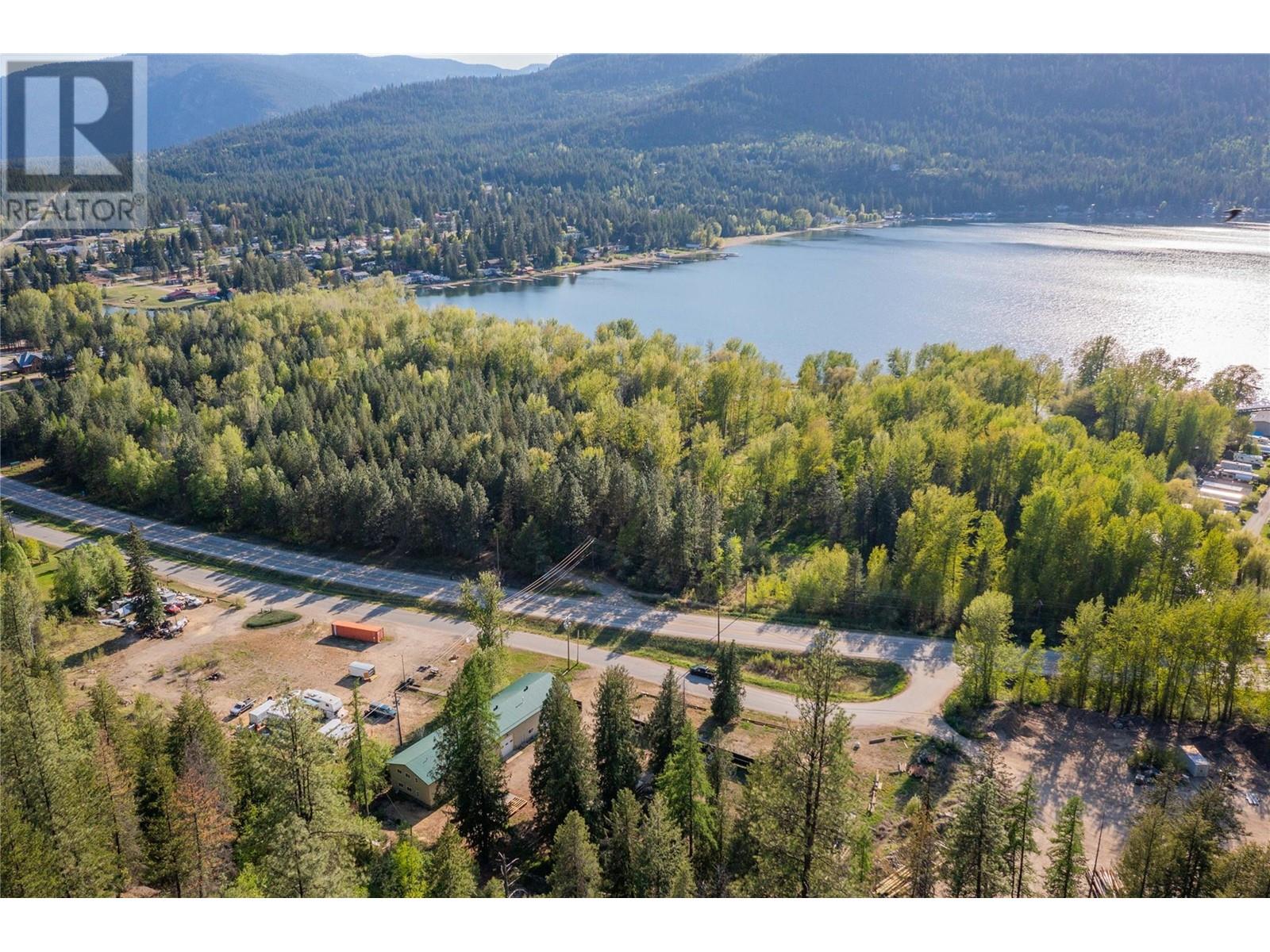 1788 Sandner Frontage Road, Christina Lake, British Columbia  V0H 1E3 - Photo 47 - 10346865