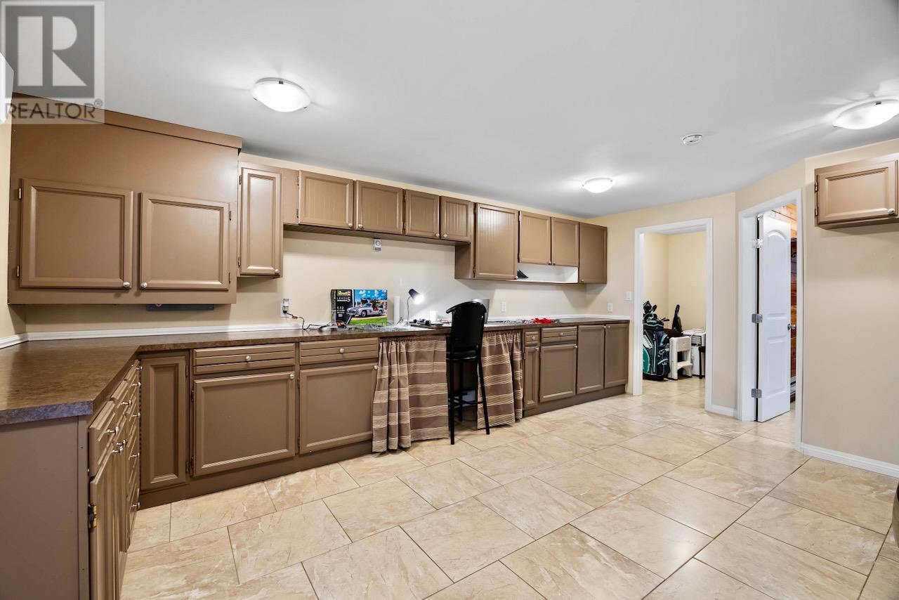 7730 Columbia Drive, Anglemont, British Columbia  V0E 1M8 - Photo 34 - 10344452