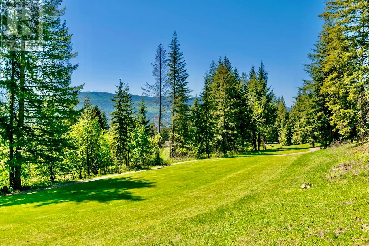 7730 Columbia Drive, Anglemont, British Columbia  V0E 1M8 - Photo 54 - 10344452