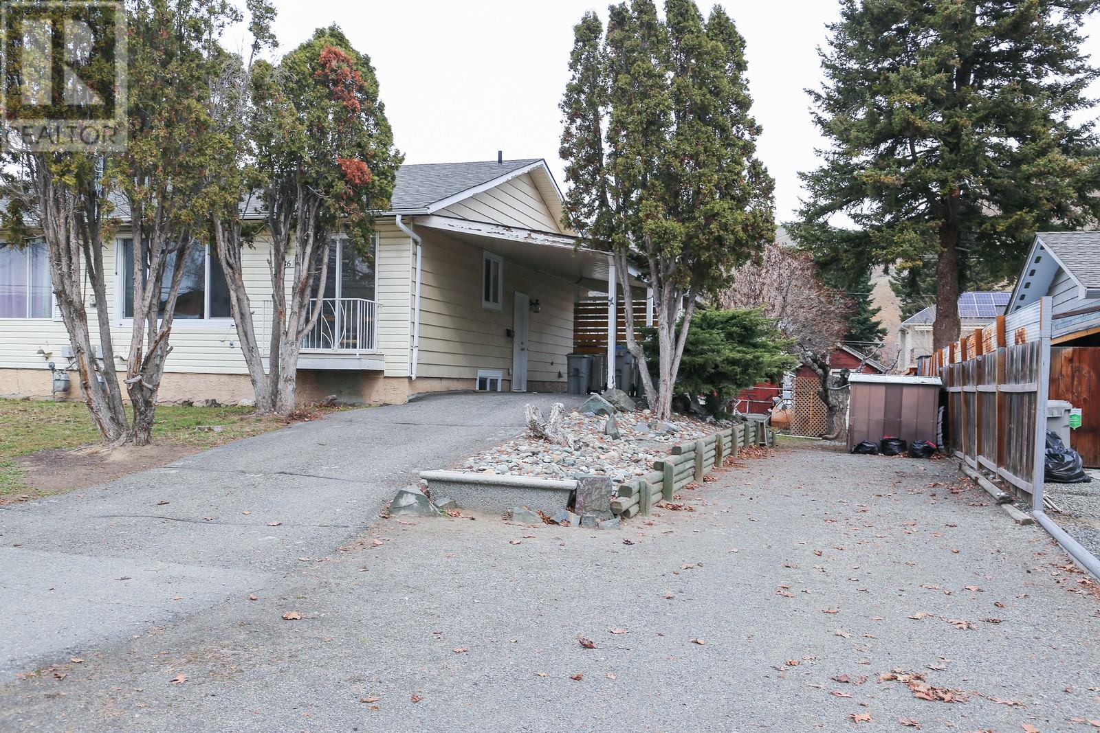 2336 Bossert Avenue, Kamloops, British Columbia  V2B 4V7 - Photo 1 - 10340243