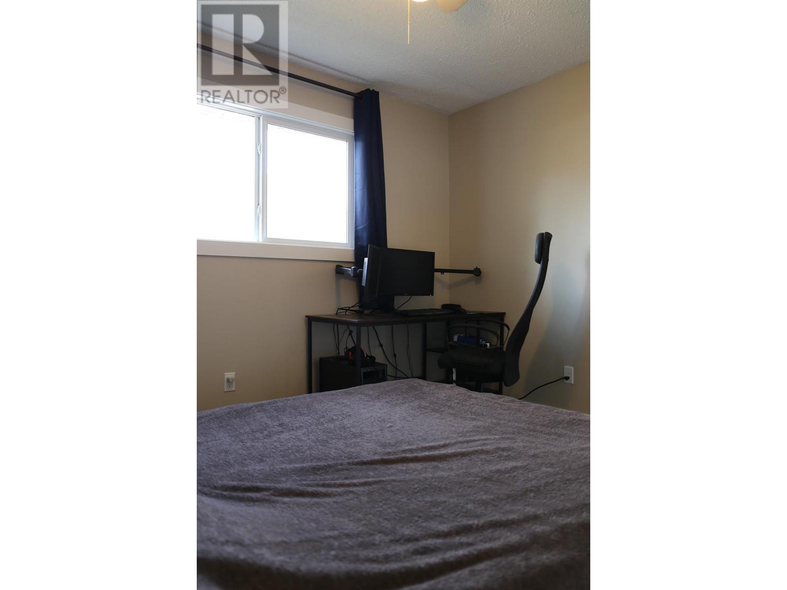 2336 Bossert Avenue, Kamloops, British Columbia  V2B 4V7 - Photo 11 - 10340243